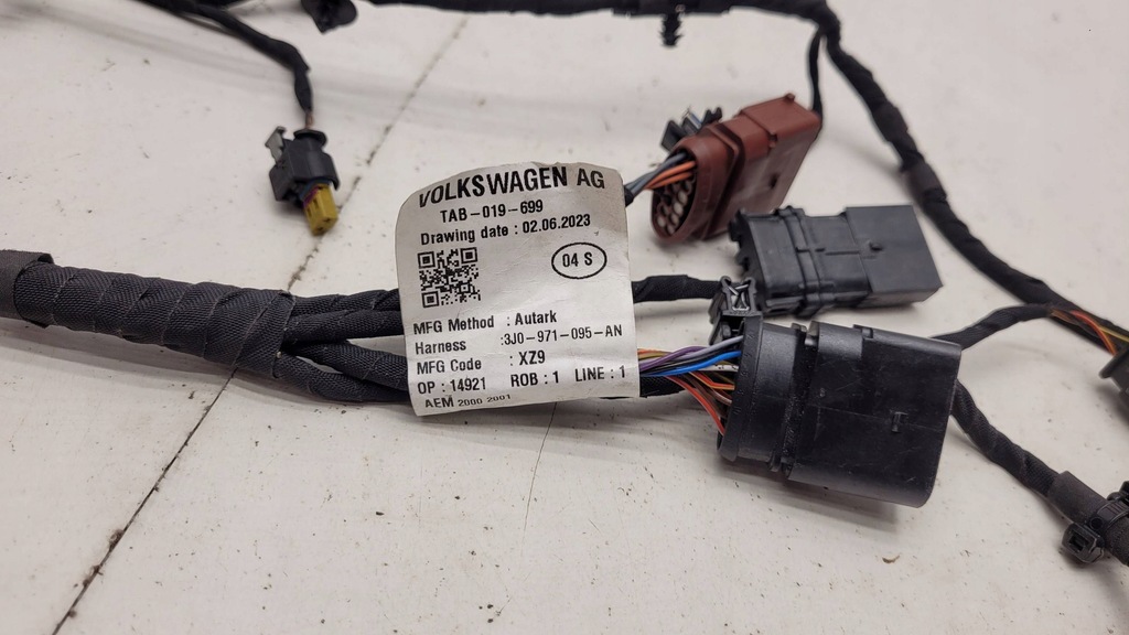 фото №9, Vw passat b9 электропроводка жгут трубопровод датчика парковки pdc 3j0971095a