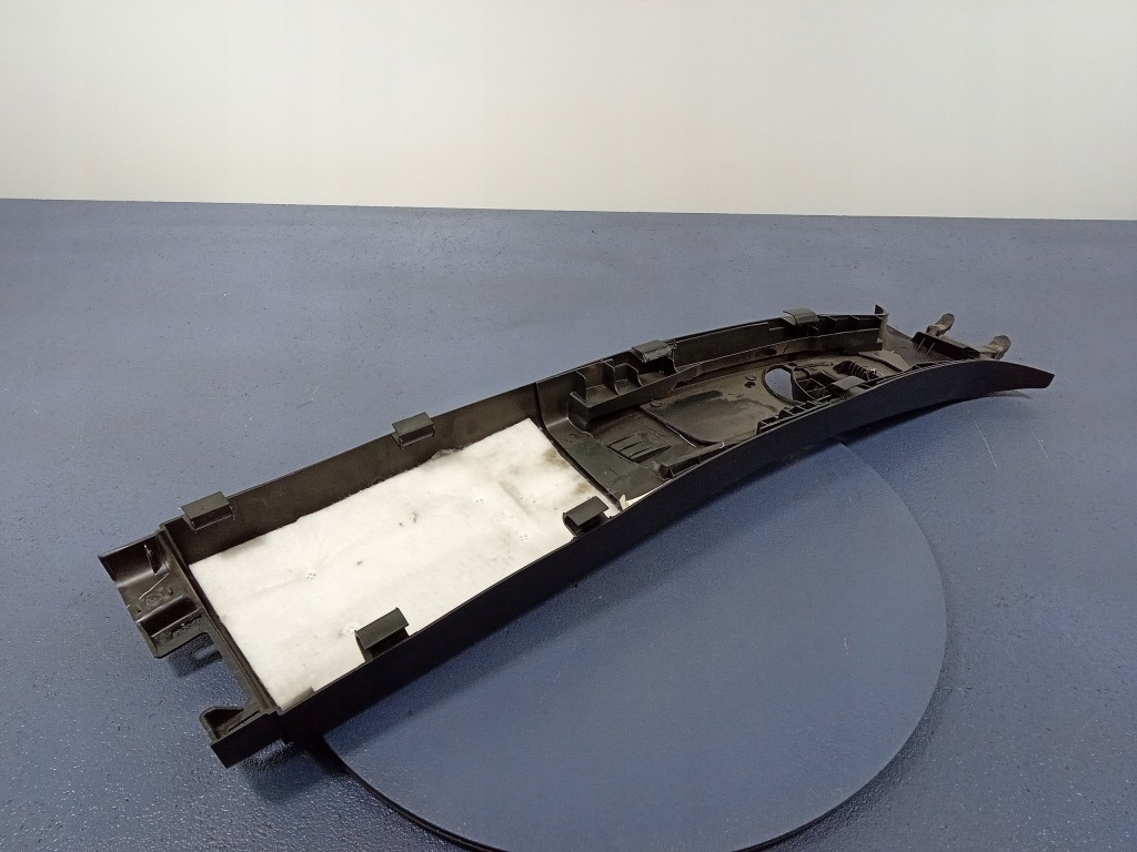 фото №4, Grand cherokee wk2 обшивка стойка b левая чёрные