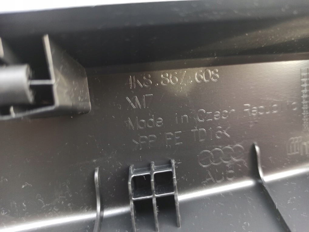 фото №5, Audi a7 защита обшивка крышки багажника 4k8867608