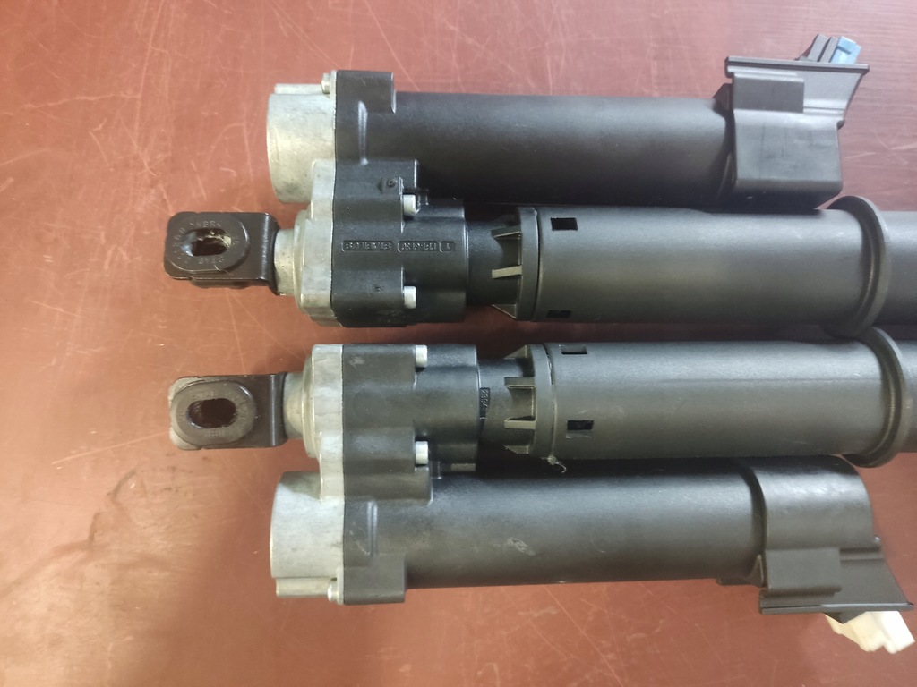 фото №6, Привід амортизатор кришки bmw p+l 7432375 7432376