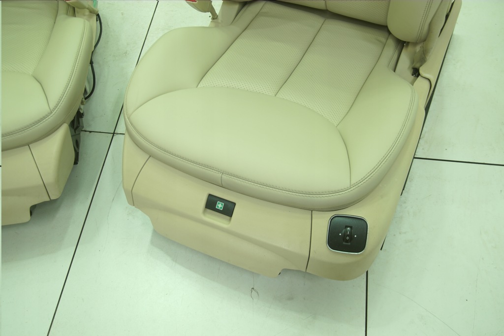 фото №7, Сиденья сиденье пассажир водитель цвет бежевый 205a вентилируемые mercedes sl r230