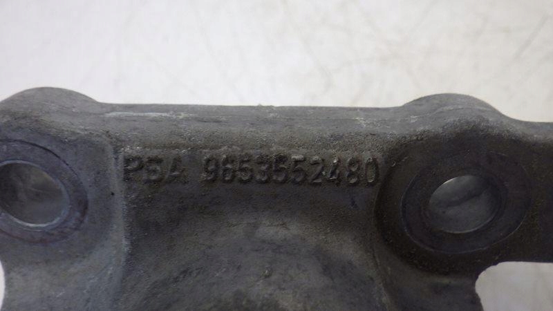 фото №7, Кронштейн подушка коробки автоматическая коробка передач citroen ds5 2.0 hdi гибрид 9653552480