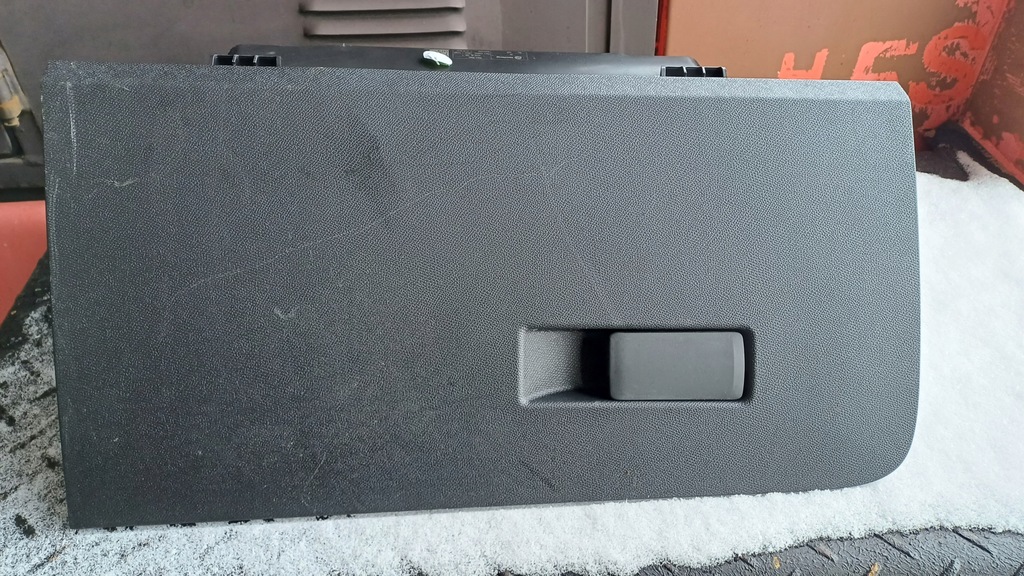 фото №1, Бардачок пасажира astra l vi 6 europa