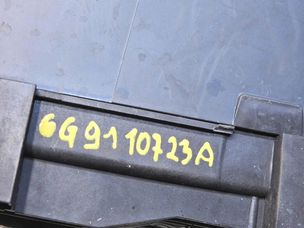 фото №6, Корпус аккумулятор ford mondeo mk4 1.8 tdci 6g9110723a