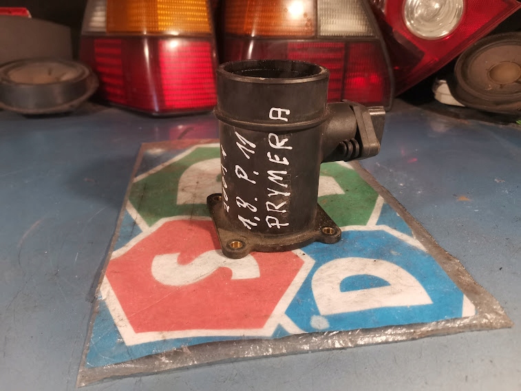 фото №7, Витратомір nissan 1.8 0280218094 226805u400