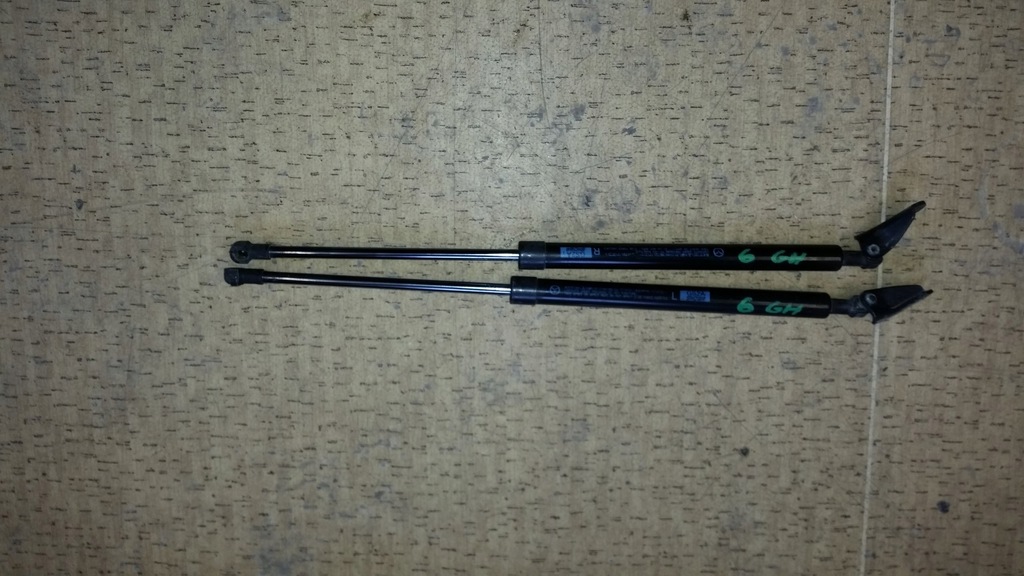 фото №1, Mazda 6 gh - привод пружина крышки задняя