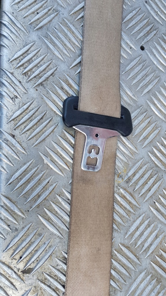 Mercedes ml w163 ремень безопасности правый перед a1638601485 с Разборки