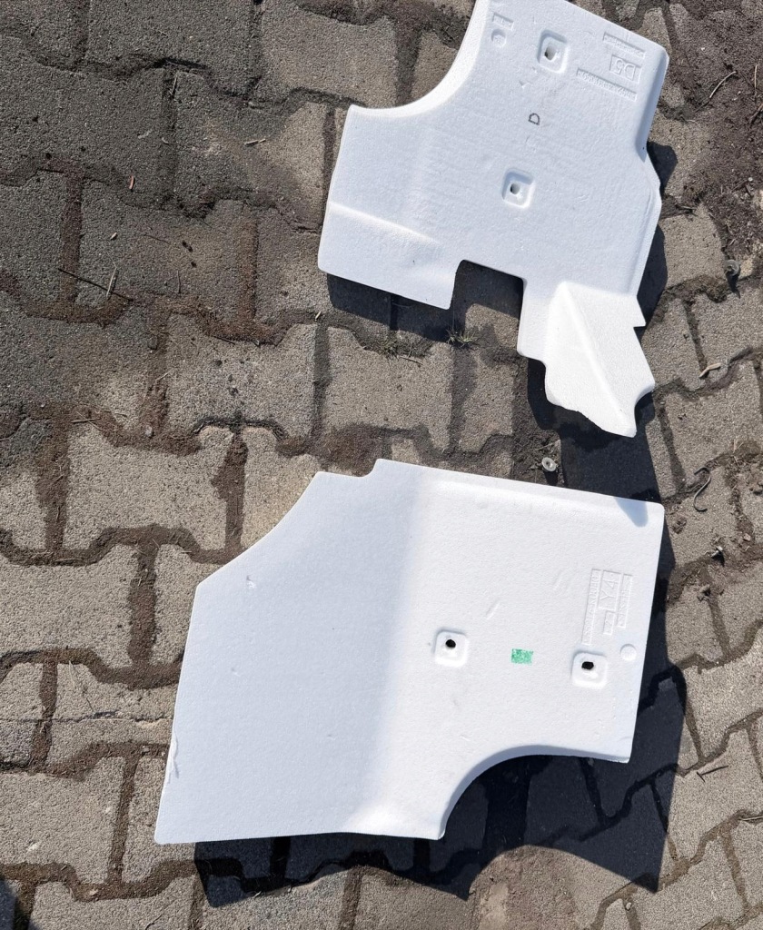 Купити Toyota yaris iv пінополістирол pod оббивка