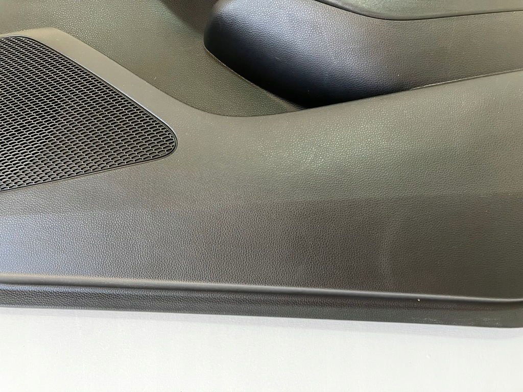 фото №10, Corolla e21 обшивка двері оббивка правий перед beż