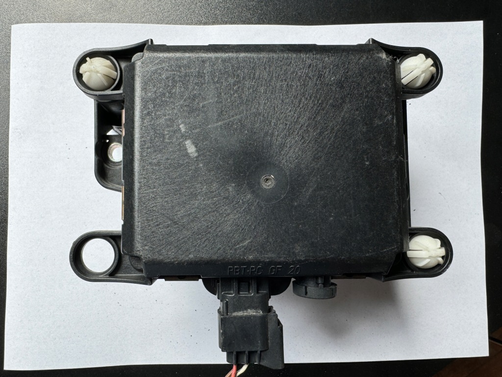 фото №1, Peugeot 3008 i модуль радар датчик 9673046780 + рамка 9673171780