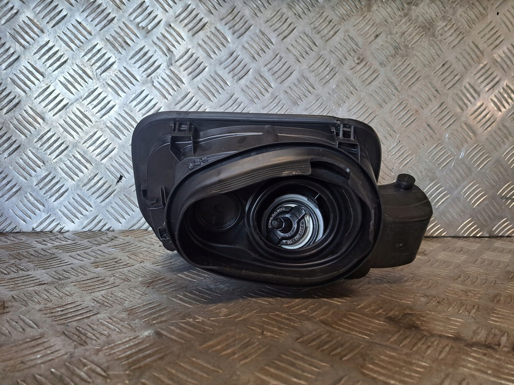 фото №9, Bmw x1 f48 крышка заливной топлива 7359171 mineralgrau металлик b39