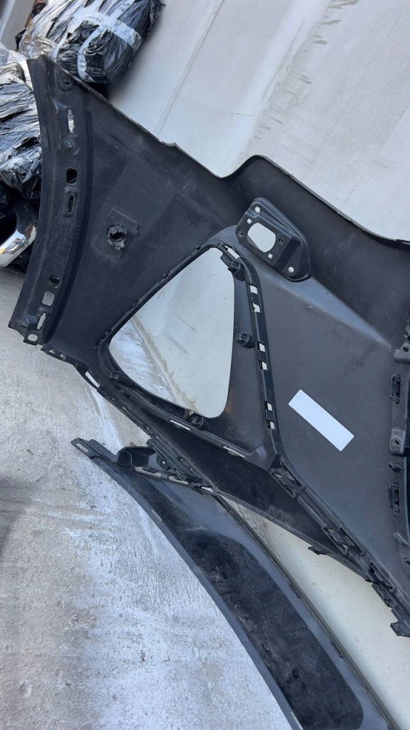 Audi e-tron 4ke бампер передній s-line piano black 4ke807065dgru poznan Оригінал