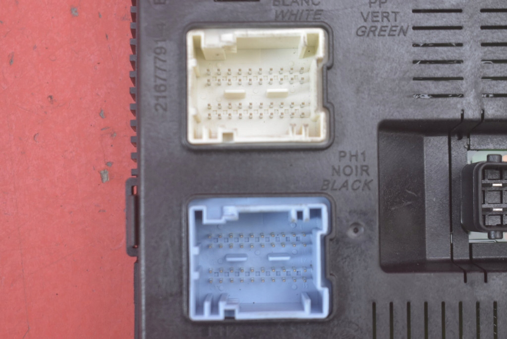 фото №9, Коробка запобіжників bsi 9660105980 peugeot 307 2.0 16v 143 km lift 05-08