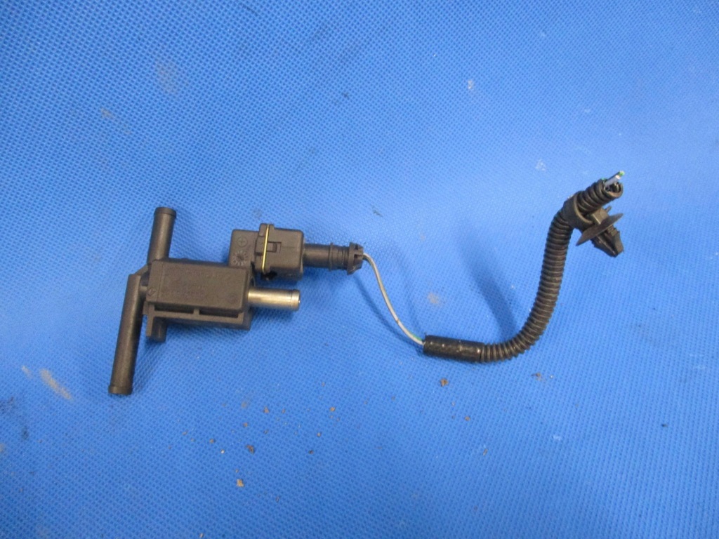 Клапан вакууму ranault clio iv 8200603558 Ціна