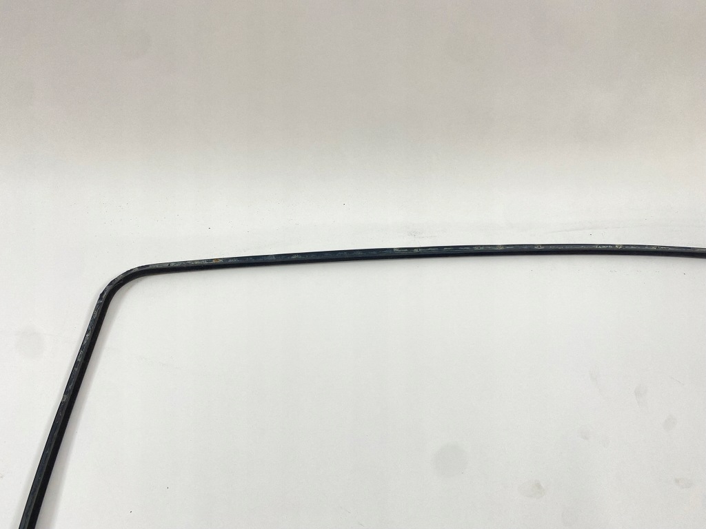 Прокладка люк mercedes 190 w201 оригинал 1247800298 Недорого