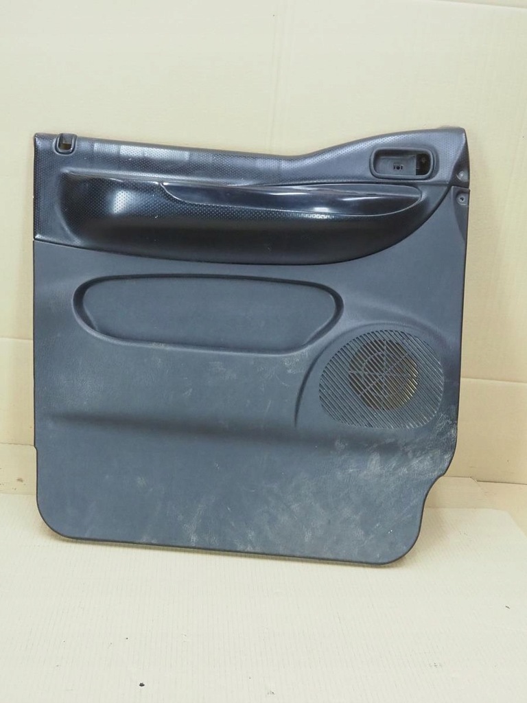 фото №1, Hyundai h1 h200 97- обивка левая обшивка дверь перед