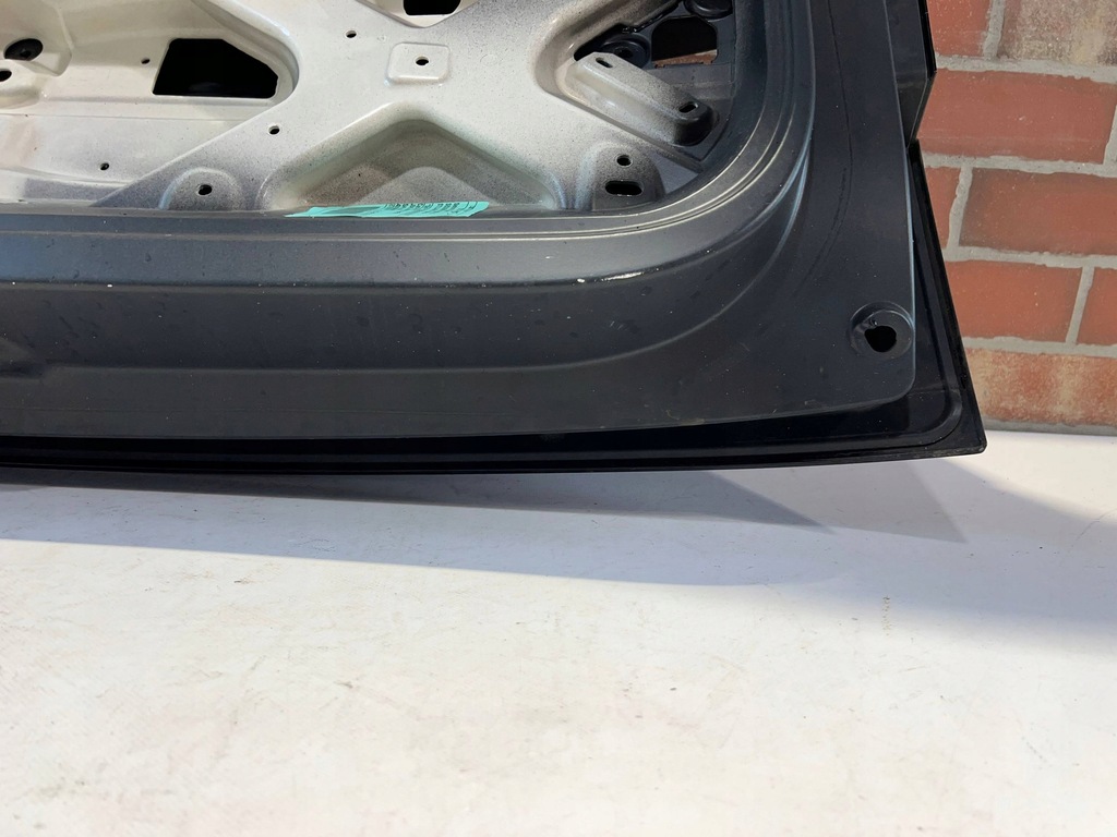 фото №13, Кришка багажника задня задня land rover velar s l560 j8a2-40010