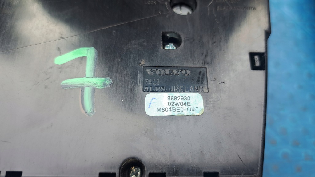 фото №11, Volvo s60 i v70 ii xc70 панель управление кондиционер вентиляция разные номера