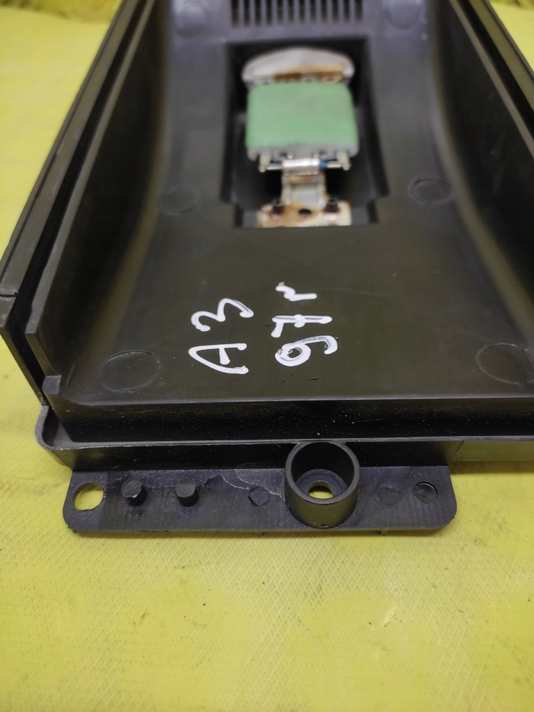 фото №4, Audi a3 резистор вентилятор 1j0819022a