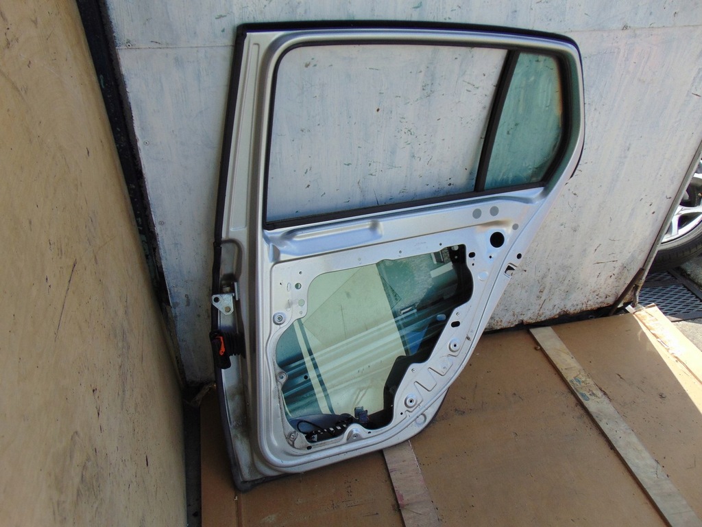 фото №13, Дверь правый задняя volkswagen vw golf vi hb la7w