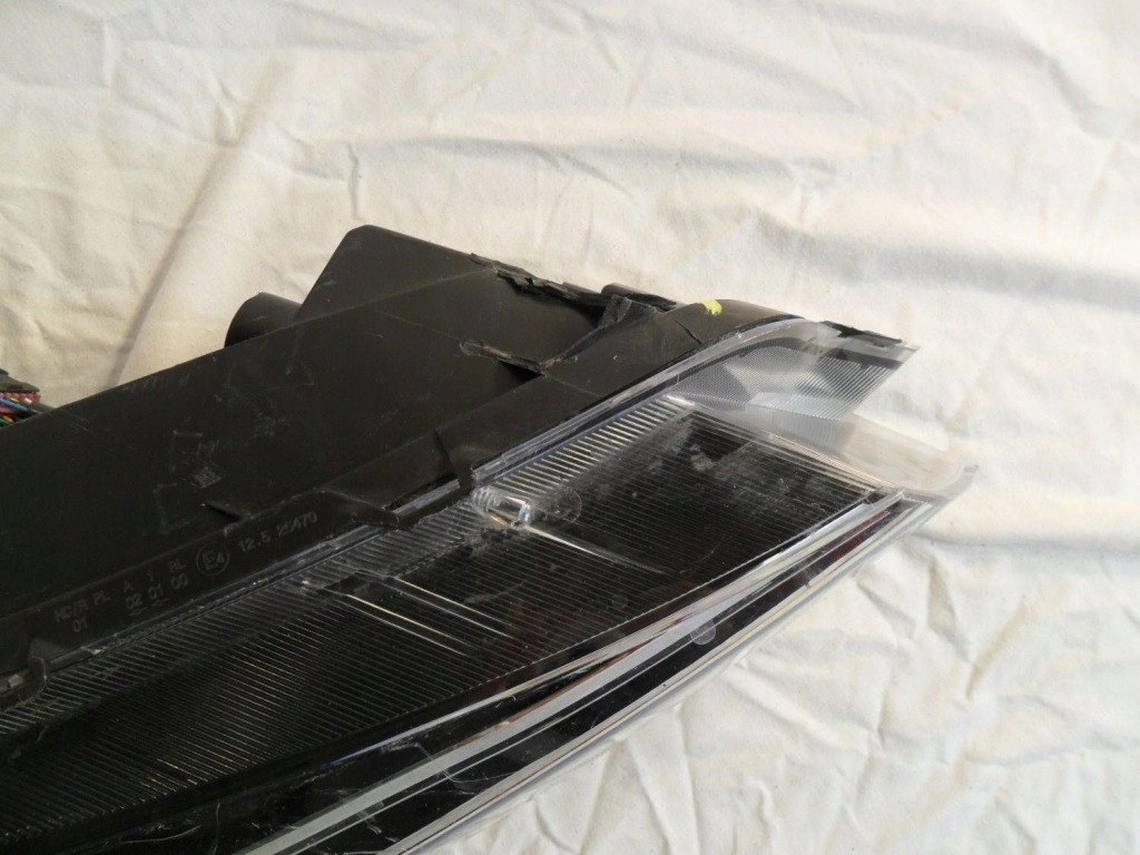 Фара перед сторона права mg zs mm316 в Україні