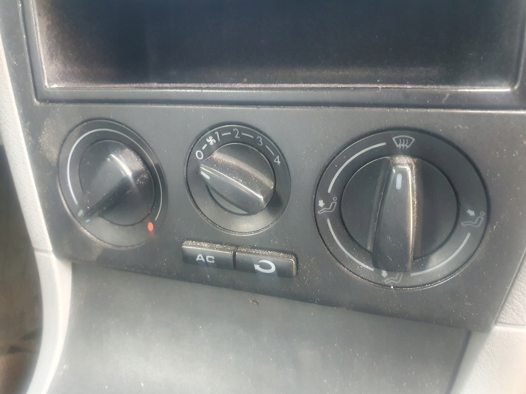 фото №14, Pas передний панель фары усилитель skoda octavia 1 1.9 tdi 90km przed fl 2000 r