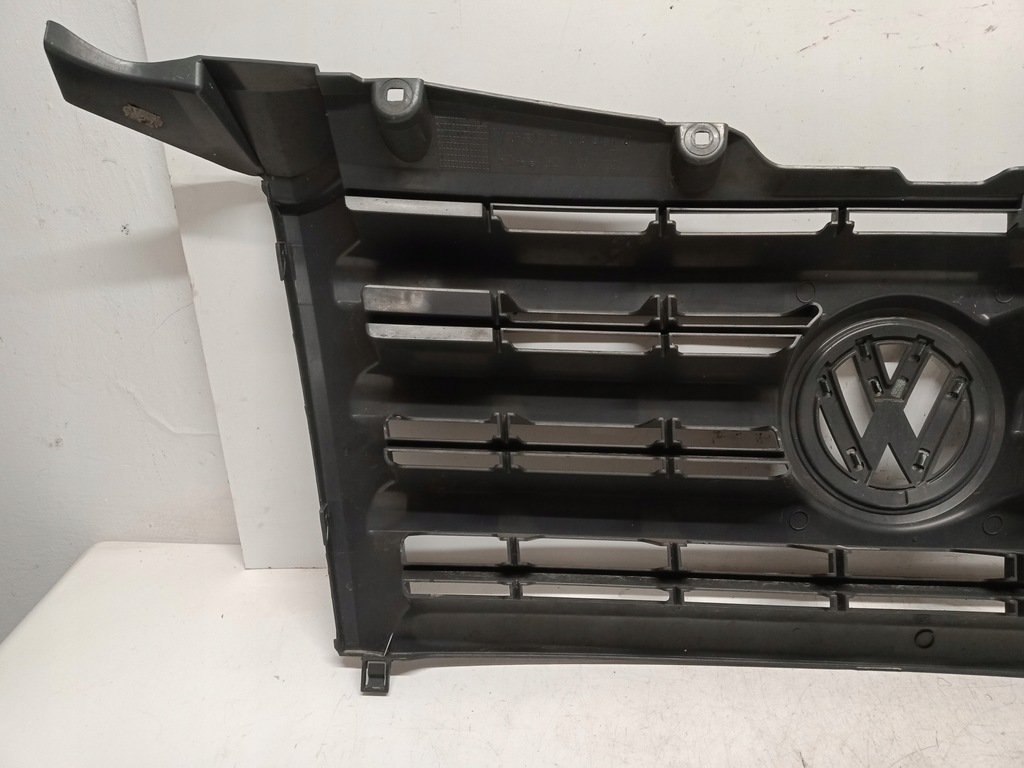 фото №6, Vw crafter 1 i 2e 06-11 решітка радіатора решітка радіатора решітка радіатора 2e0853653 + значок - 100% cała