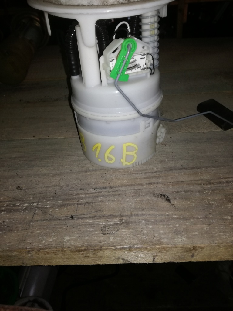 фото №1, Peugeot 3008 i 2009 - 2016 rok 1.6vti насос топлива поплавок