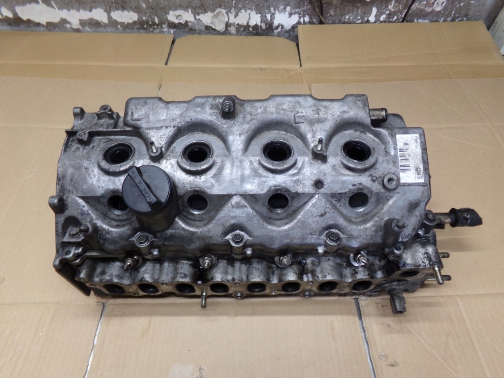 Купить Головка комплектная corolla e12 avensis t25 2.0 d4d