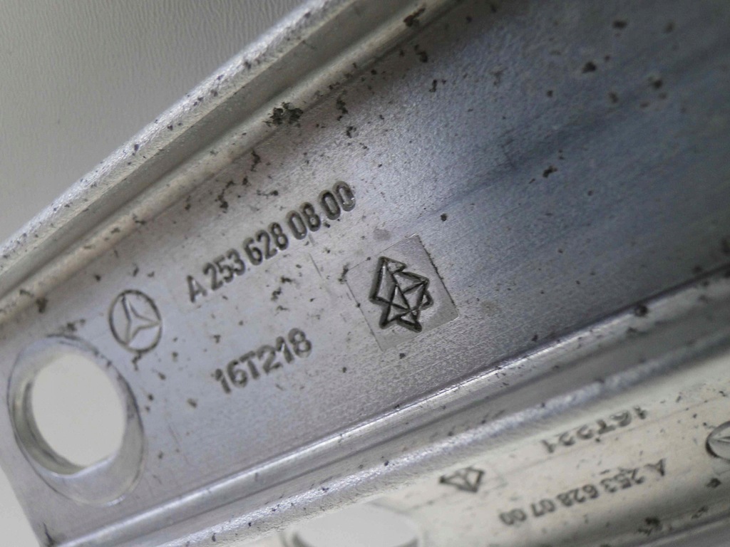 фото №6, Mercedes eqc n293 293 распорка стены перегородки