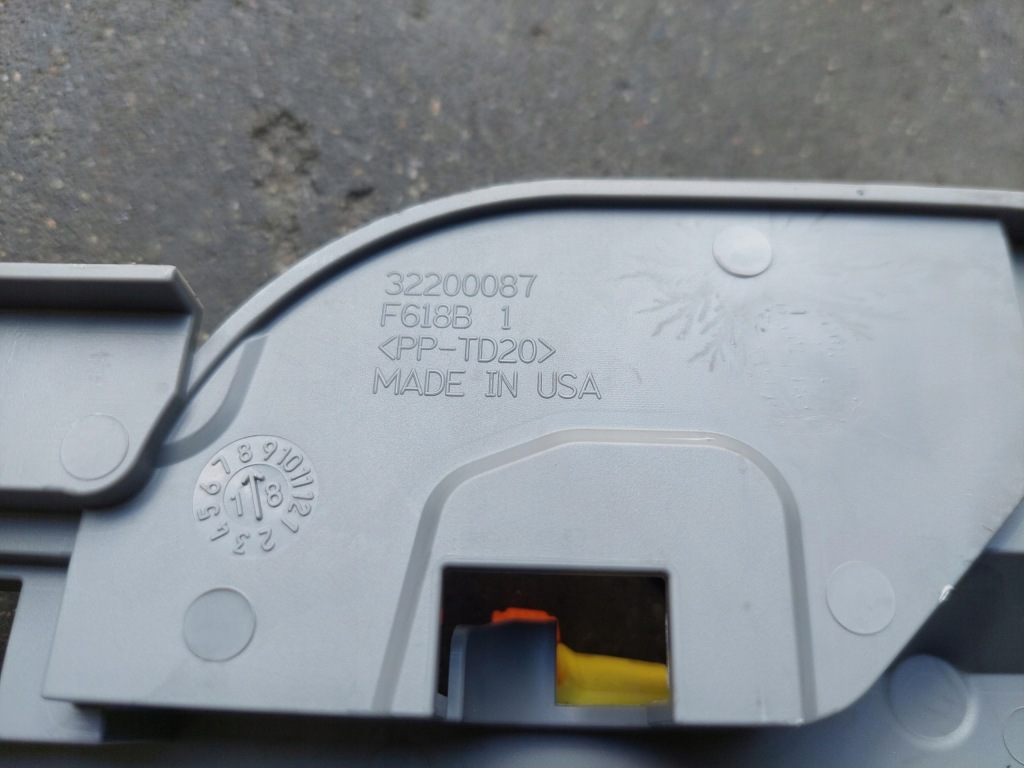 фото №5, Клемма аккумулятор плюсовая предохранитель 314737/7 volvo s60 iii v60 ii 2.0 d 3