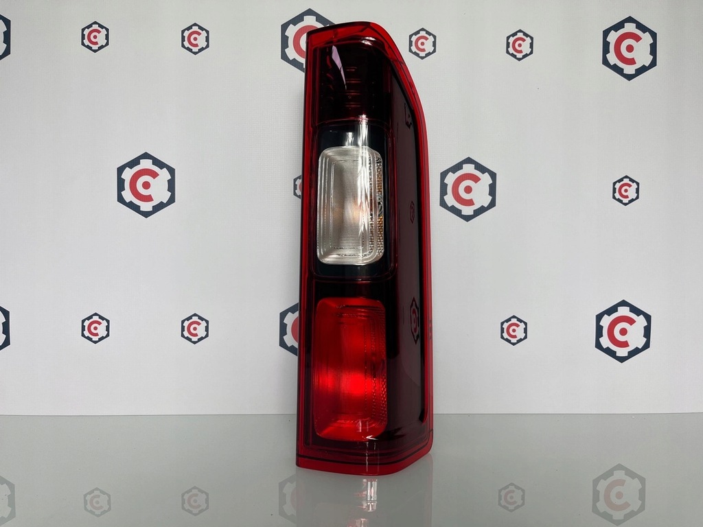 фото №1, Лампа права задня trafic iii vivaro b 14-