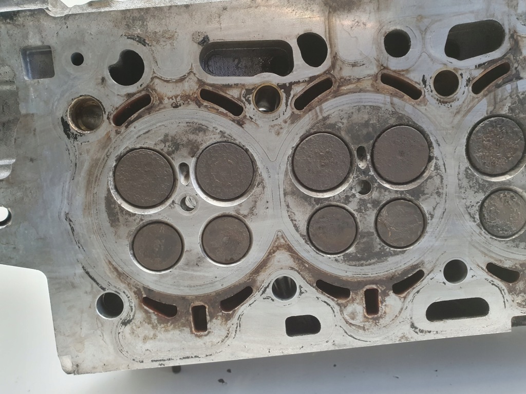 фото №8, Volvo s60 ii v60 2.0 d4 головка цилиндров 31430110