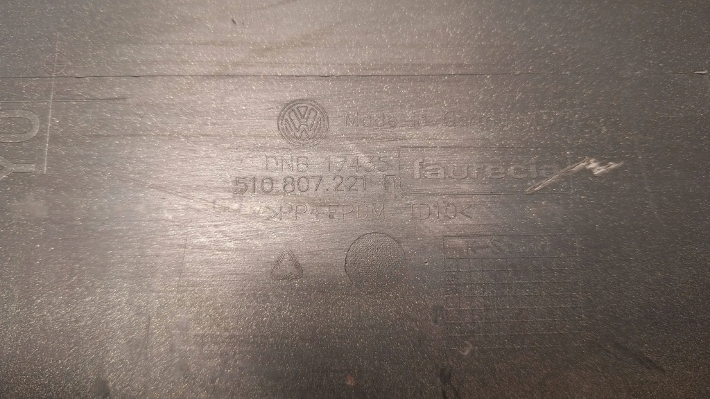 фото №11, Бампер перед 510807221f vw golf sportsvan 14-