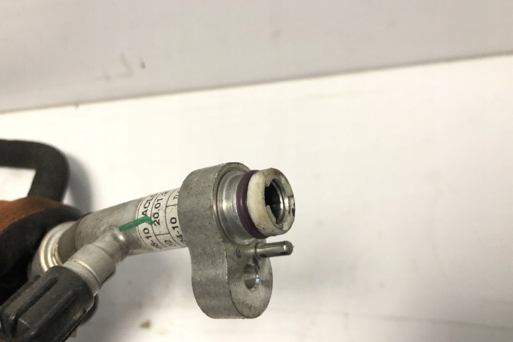 фото №9, Трубки кондиционера bmw 3 f30, f80 9223296 3.0l дизель 190kw 2017