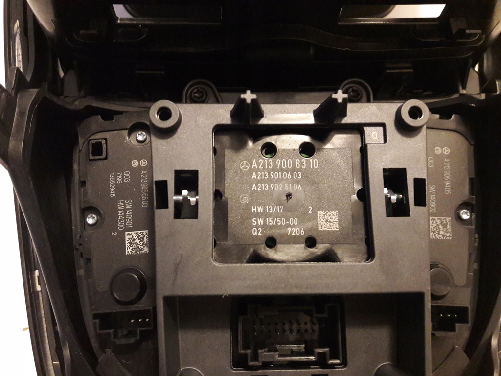 фото №12, Mercedes e w213 консоль средняя туннель панель