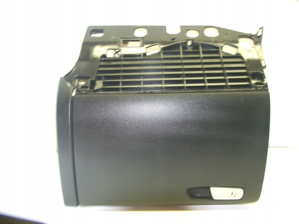 фото №1, Бардачок консоли пассажира audi оригинальный номер 8k1857035