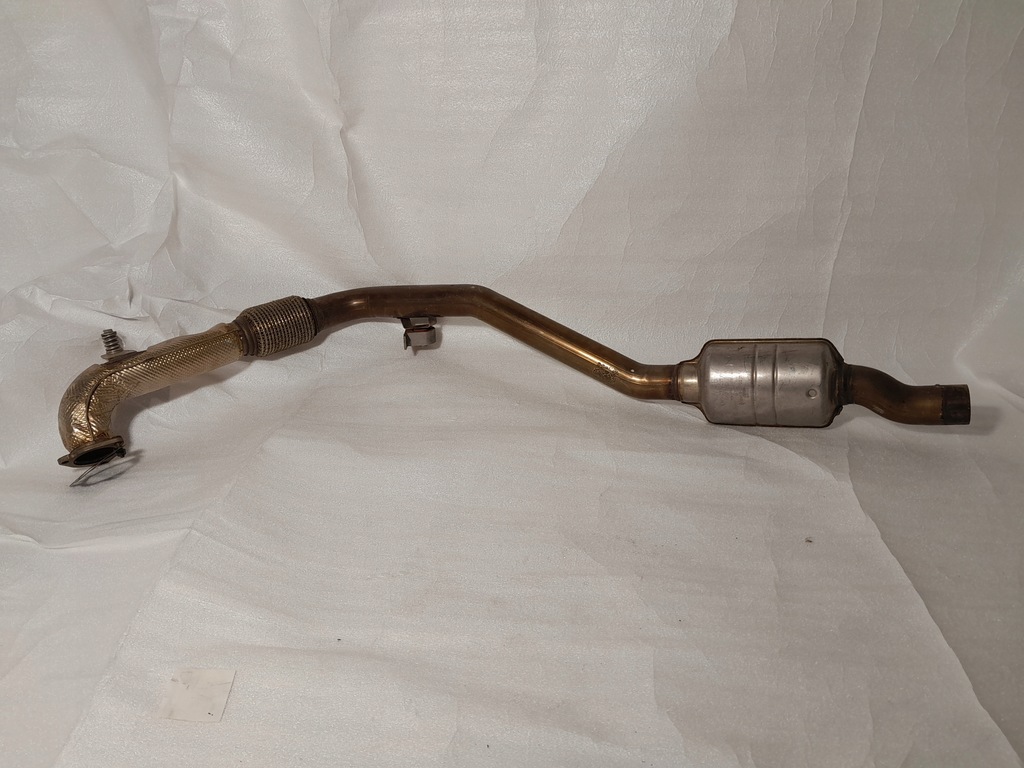 фото №1, Audi s4 s5 b9 f5 8t гаситель труба выхлопная 8w0253211c