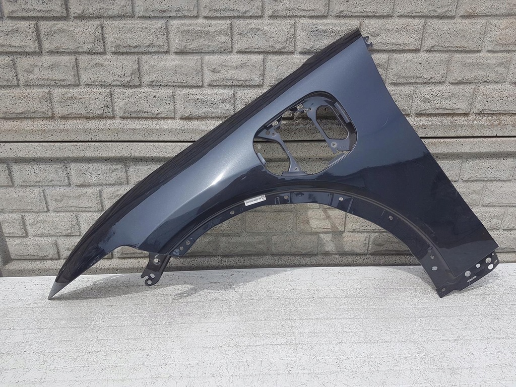 фото №1, Ford mustang vi mach-e 21- крыло передний левый оригинал