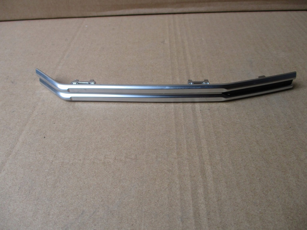 фото №1, Молдинг хром правая решётка решётка радиатора audi a6 c8 allroad