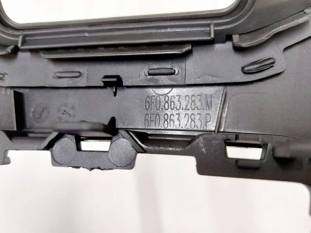 фото №7, Seat arona 6f9 21r. рамка тунель середнього 6f0863283m