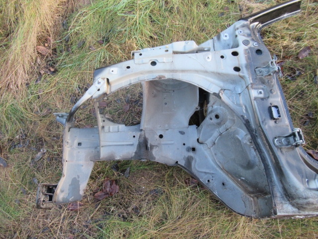 фото №1, Clio iv четверть левая передняя длинная подкрылок порог