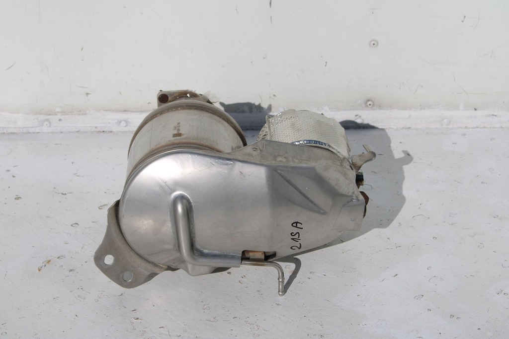 фото №4, Audi каталізатор фільтр часток твердих dpf 04l131669h 04l131765bp 04l131669