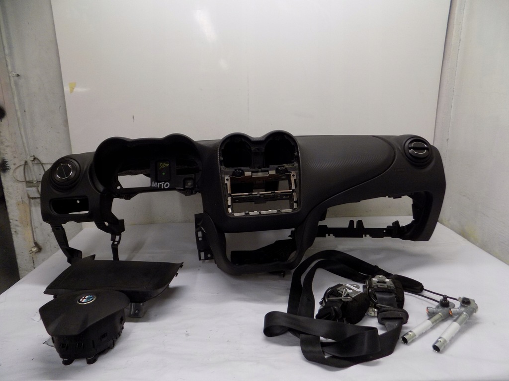 фото №1, Консоль 3x подушка безпеки 2x ремені 2x dop alfa romeo mito