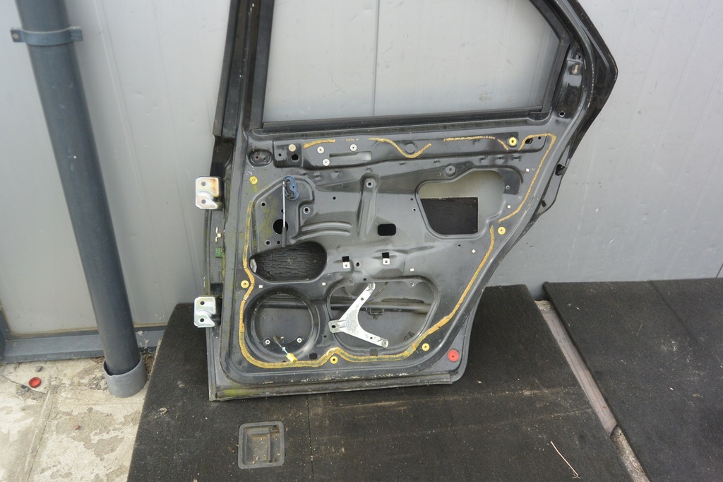 фото №10, Двері правий задня alfa romeo 156