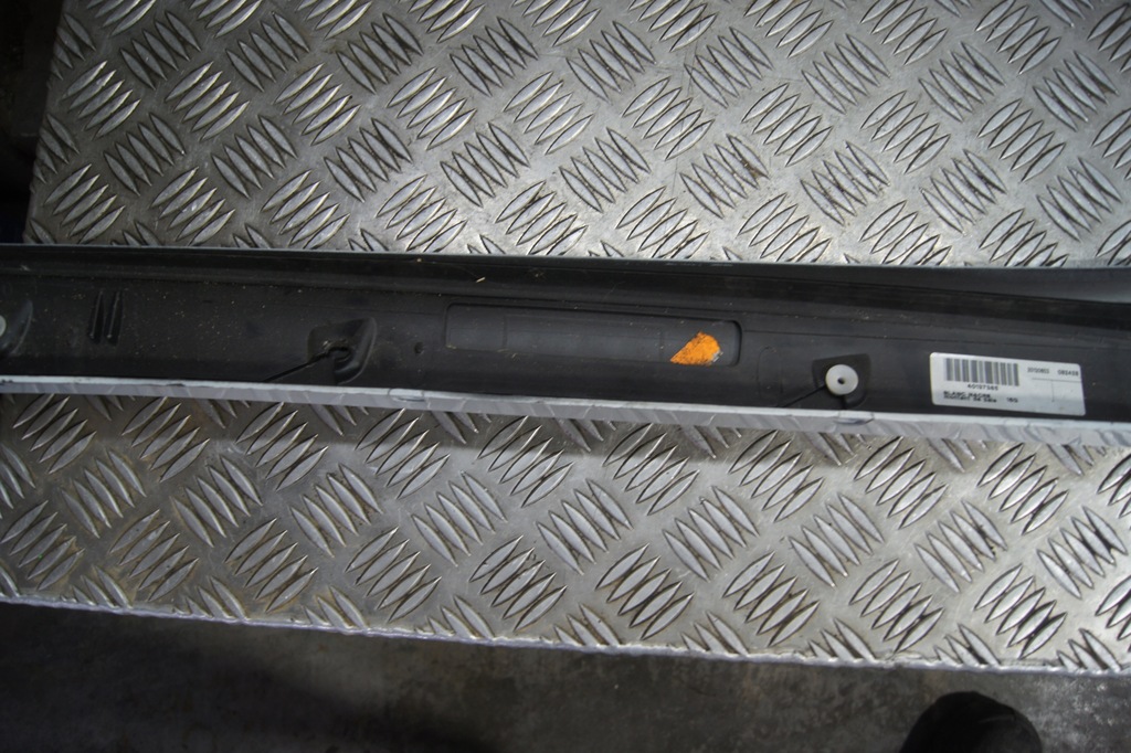 фото №11, Молдинг стекло лобовое левая scenic iii 768351859r