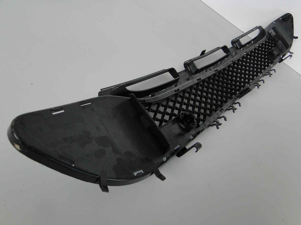 фото №7, Mercedes-benz оригінальний номер a1568804200 решітка нижня бампера передній