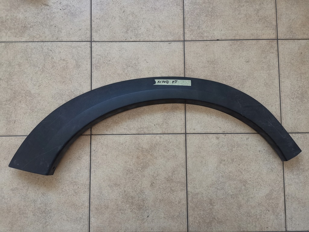 фото №1, Volvo xc70 молдинг накладка na крила правий