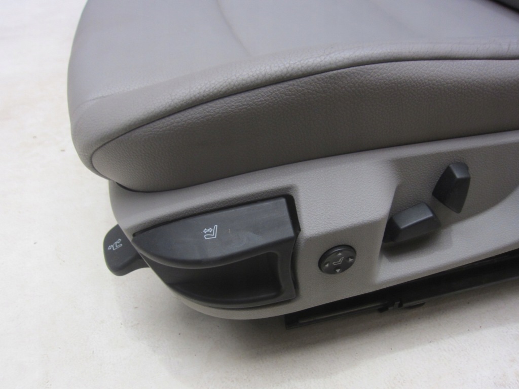 фото №12, Bmw f10 sedan заднє сидіння спинка сидіння сидіння середина салон сіра шкіра