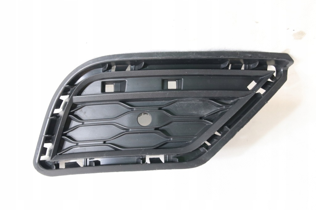 фото №1, Решётка решётка радиатора заглушка бампер задняя vw t-roc 2g a